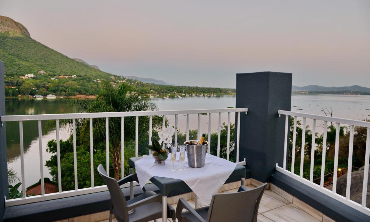 The Shore House Hartbeespoort Esterno foto
