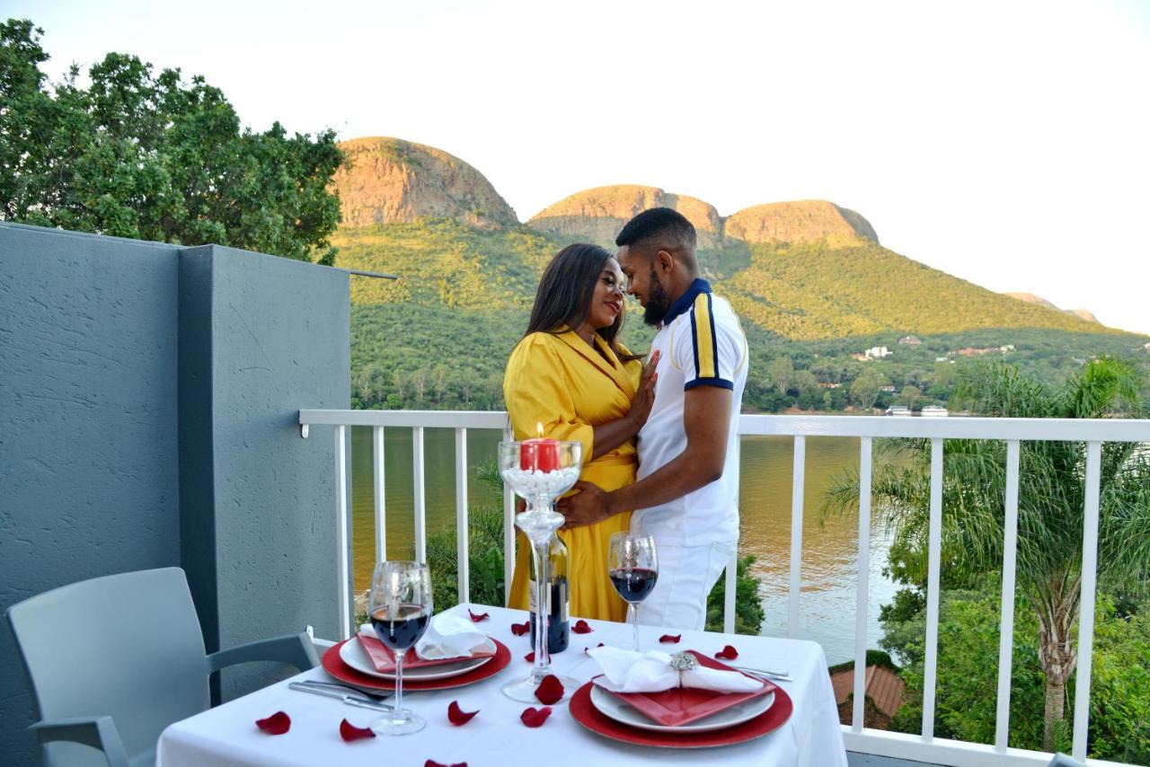 The Shore House Hartbeespoort Esterno foto