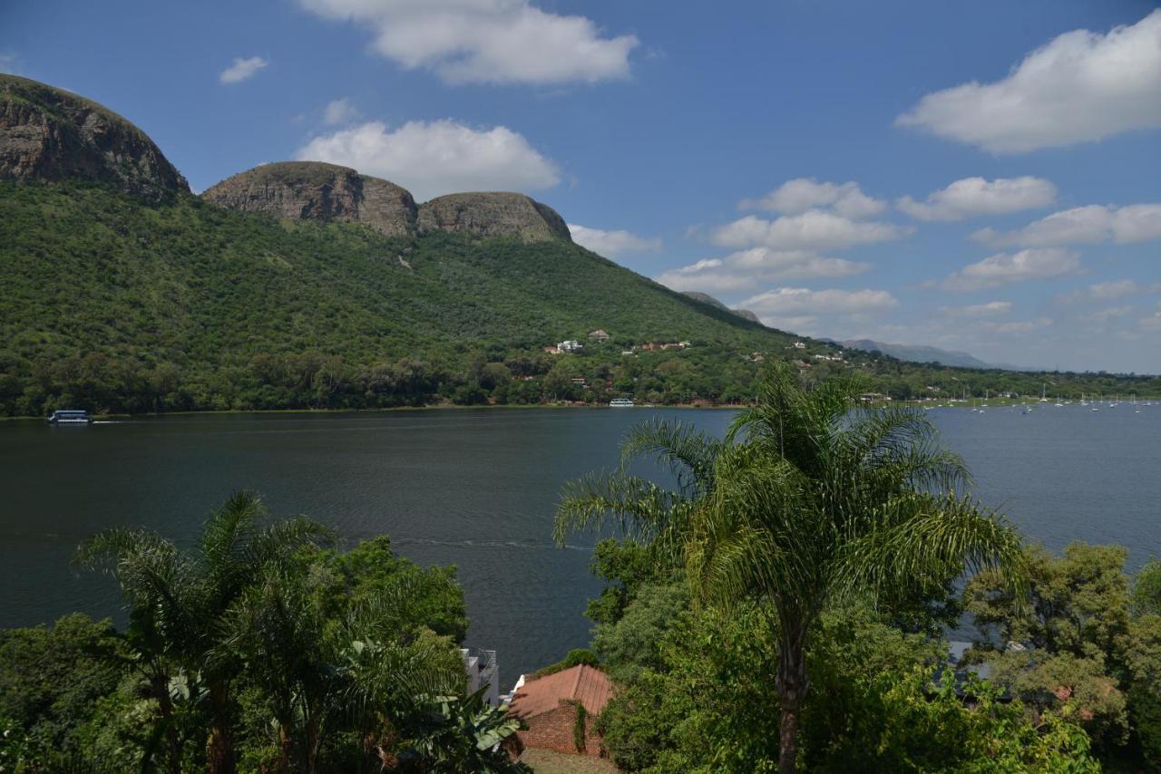 The Shore House Hartbeespoort Esterno foto