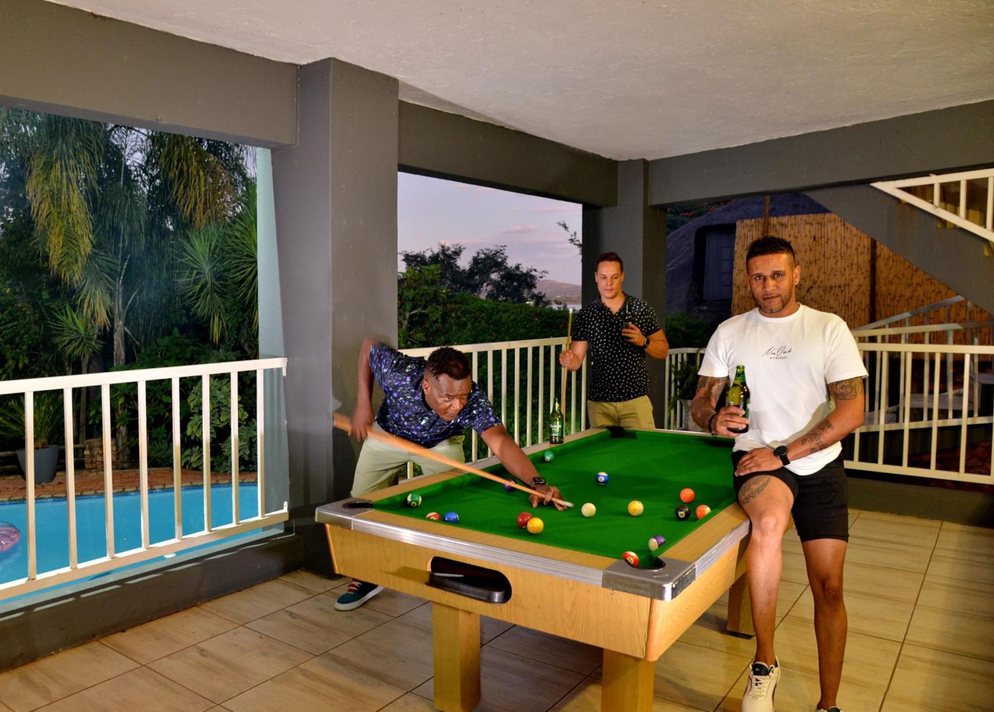 The Shore House Hartbeespoort Esterno foto