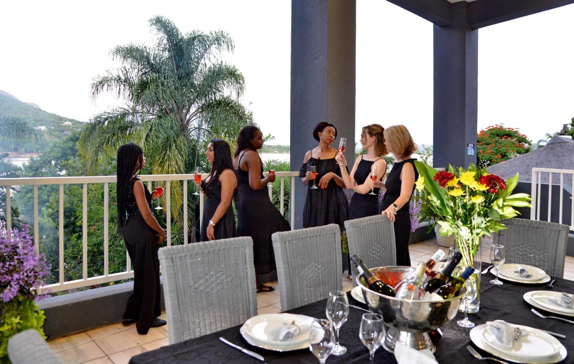 The Shore House Hartbeespoort Esterno foto