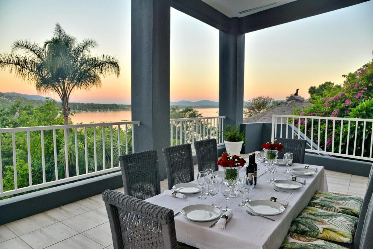 The Shore House Hartbeespoort Esterno foto